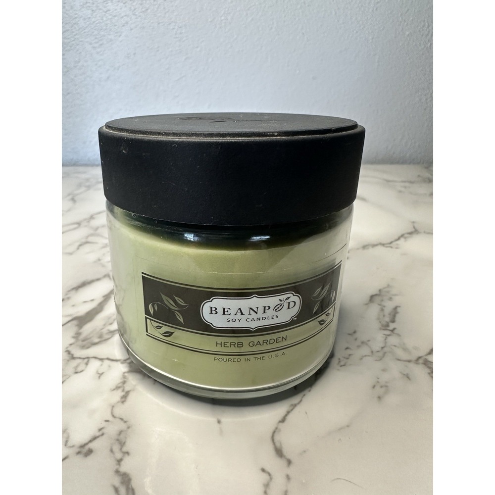 Bean Pod Scented Soy Candle. Herb Garden Scent.‎ Glass Jar. 4.5 Oz. New. 1 Wick